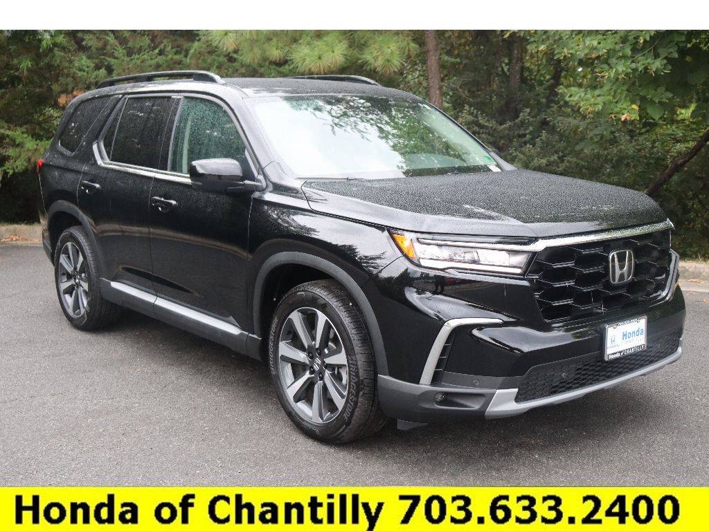 2025 Honda Pilot Touring — SUV — 3,114 mi — Chantilly, VA
