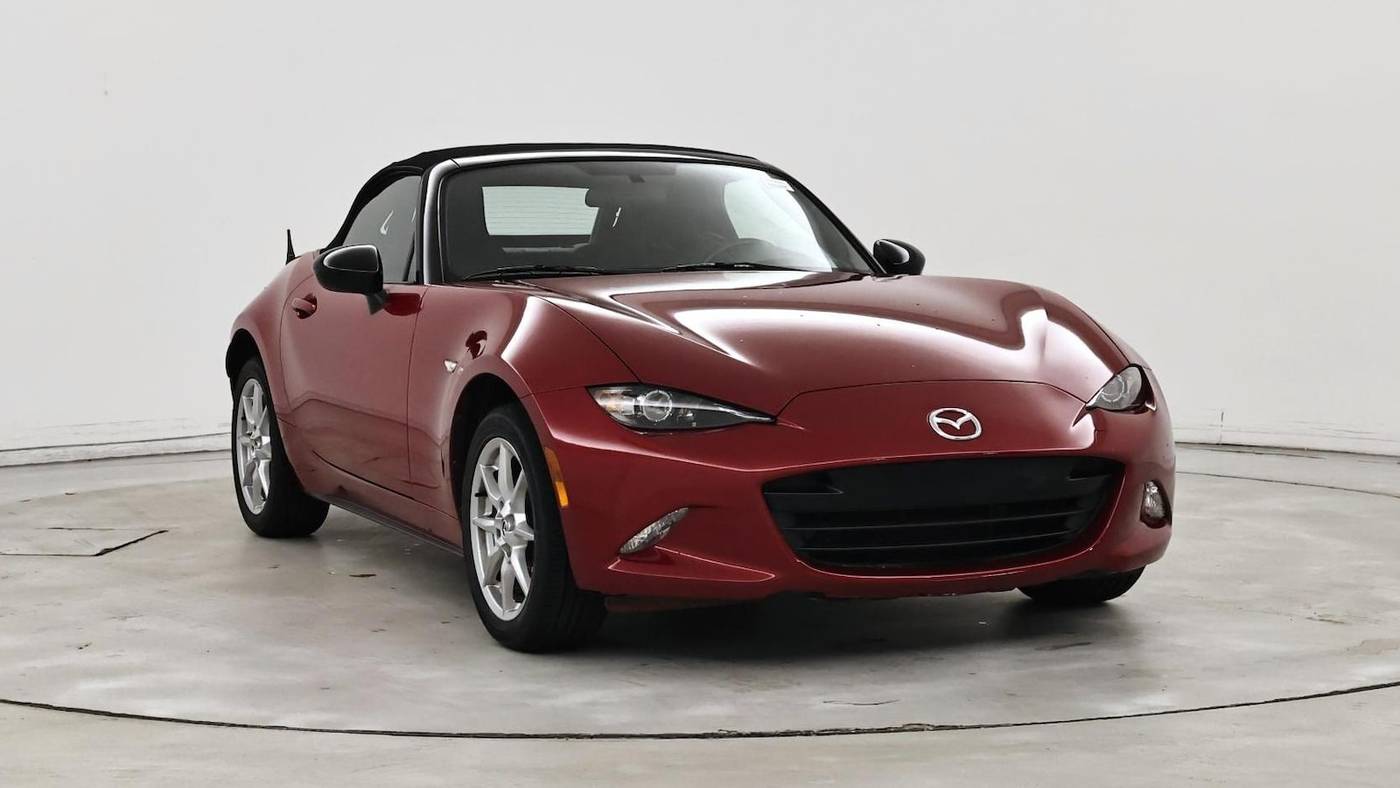 2017 Mazda MX-5 Miata Sport