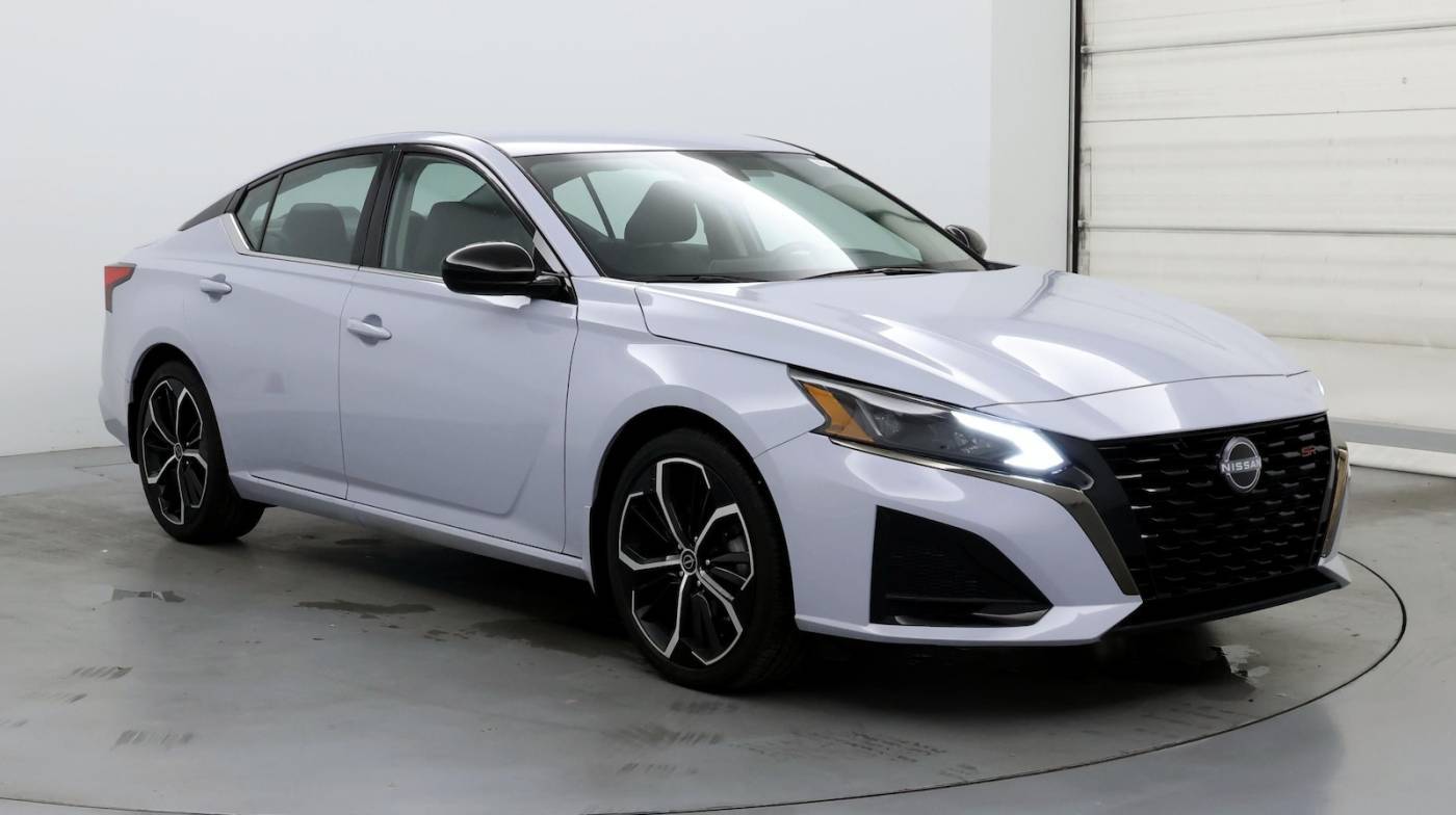 2023 Nissan Altima SR — Sedan — 9,220 mi — Dothan, AL