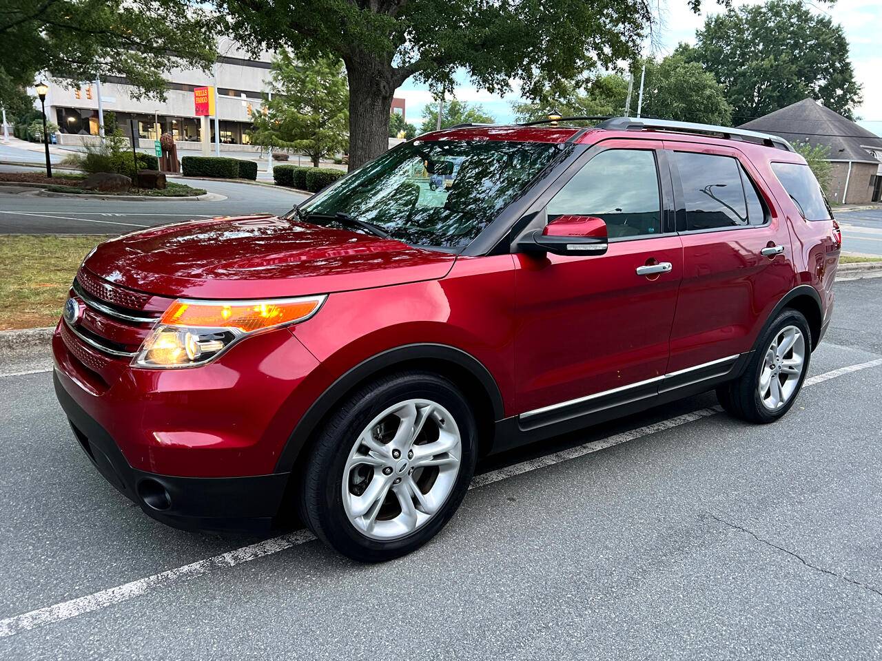 2015 Ford Explorer Limited — SUV — 137,572 mi — Burlington, NC