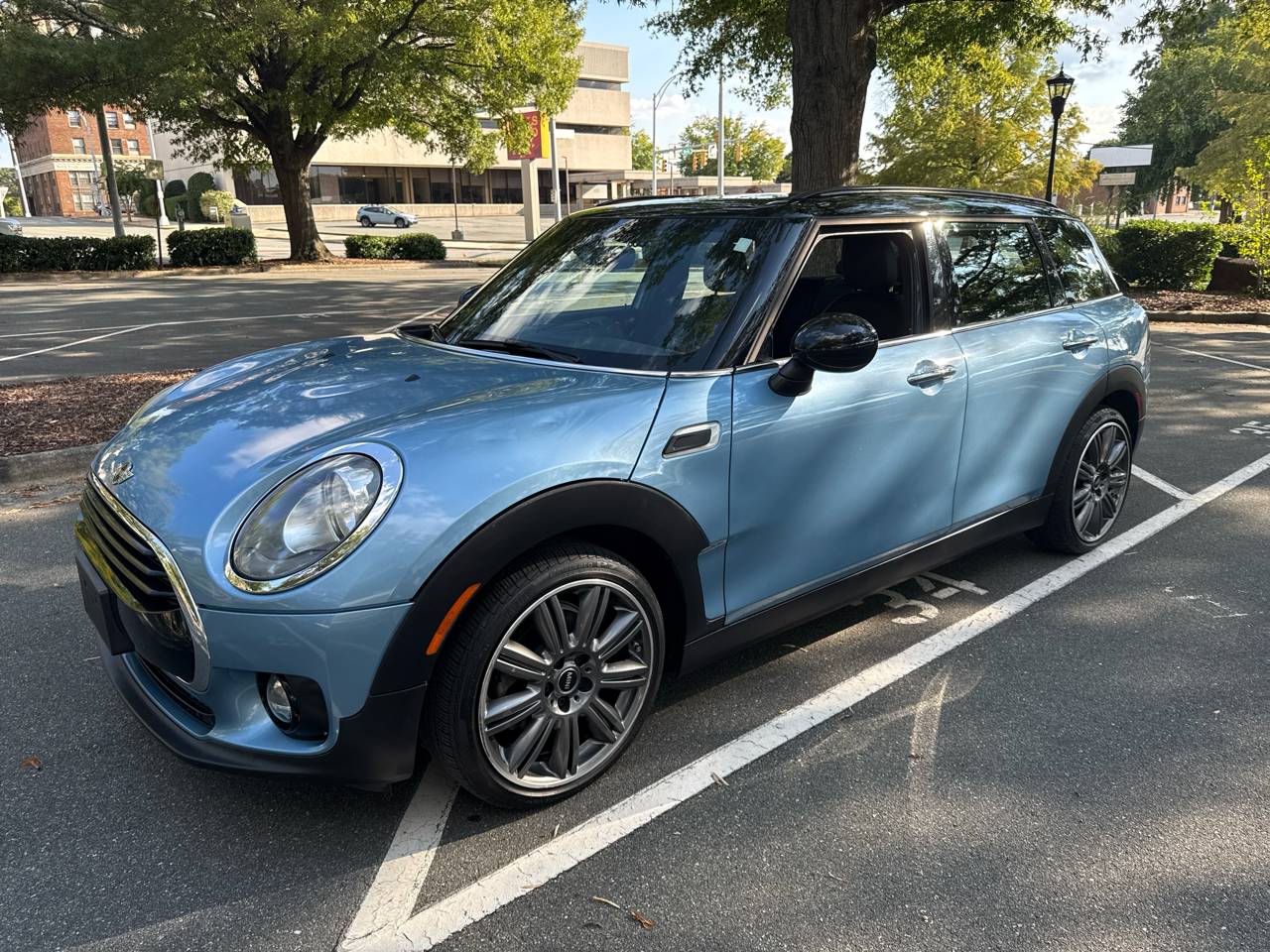 2017 MINI Clubman Cooper — Wagon — 71,130 mi — Burlington, NC