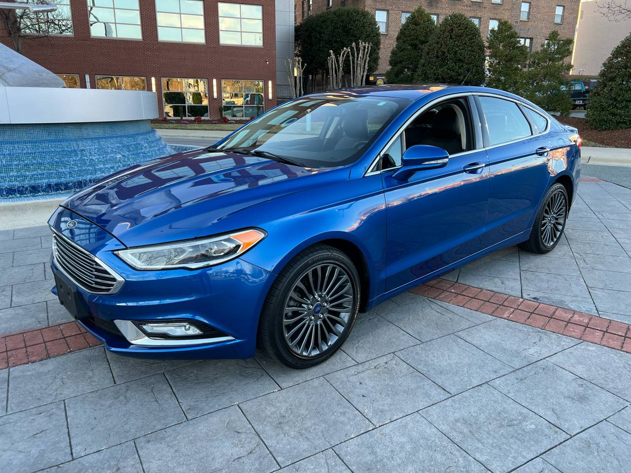2017 Ford Fusion SE — Sedan — 98,470 mi — Burlington, NC