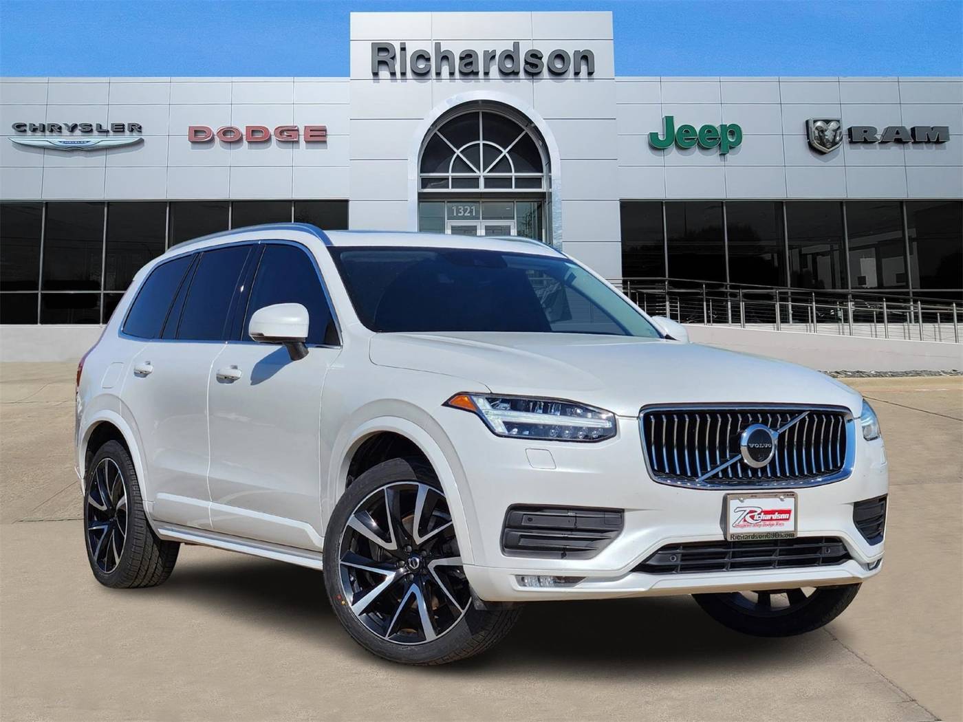 2022 Volvo XC90 Momentum — SUV — 46,719 mi — Richardson, TX
