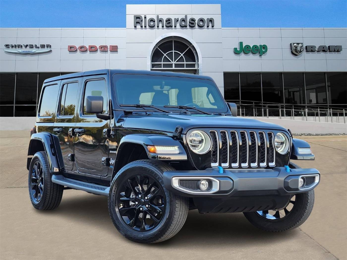 2022 Jeep Wrangler Sahara 4xe — SUV — 30,900 mi — Richardson, TX