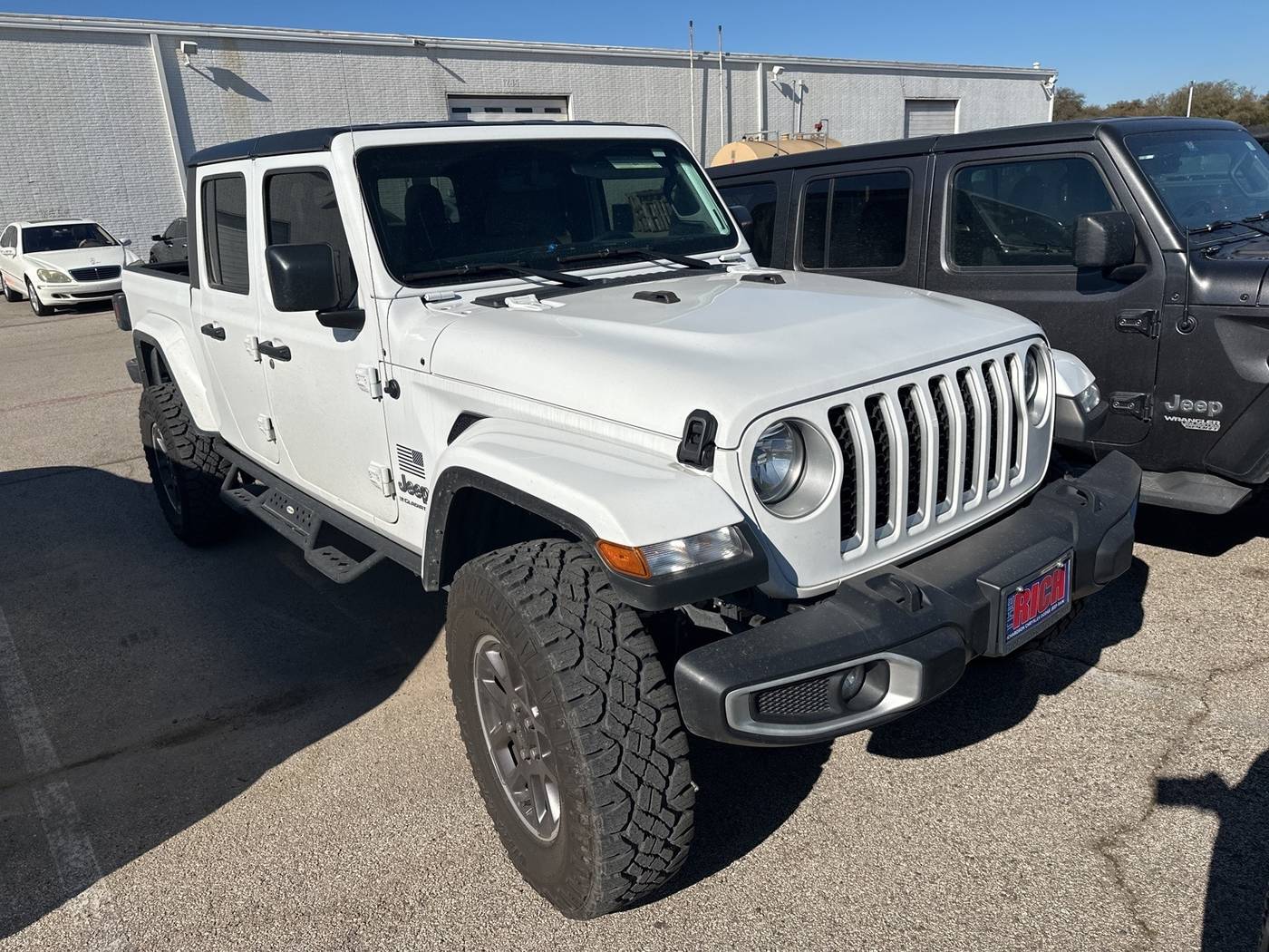 2023 Jeep Gladiator Overland — Pickup Truck — 17,321 mi — Richardson, TX