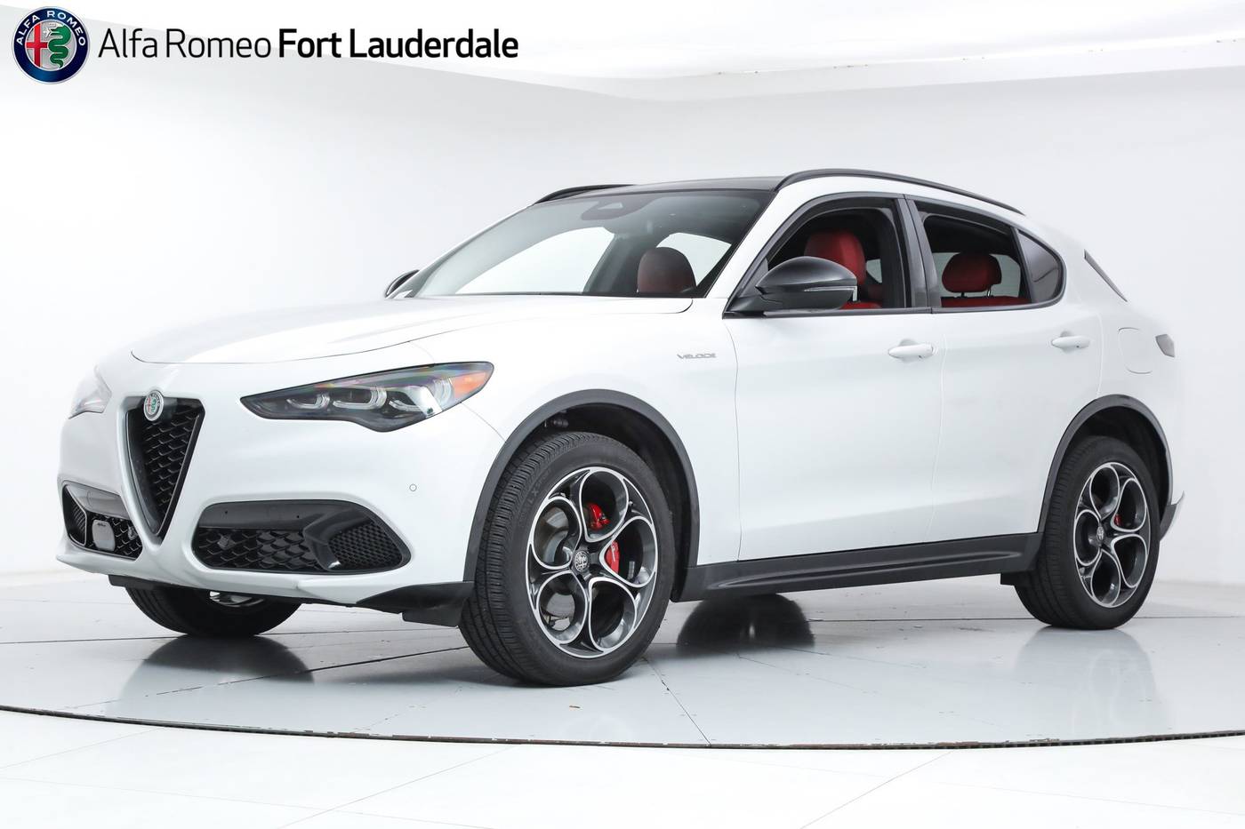 2025 Alfa Romeo Stelvio Sprint — SUV — 10 mi — Fort Lauderdale, FL