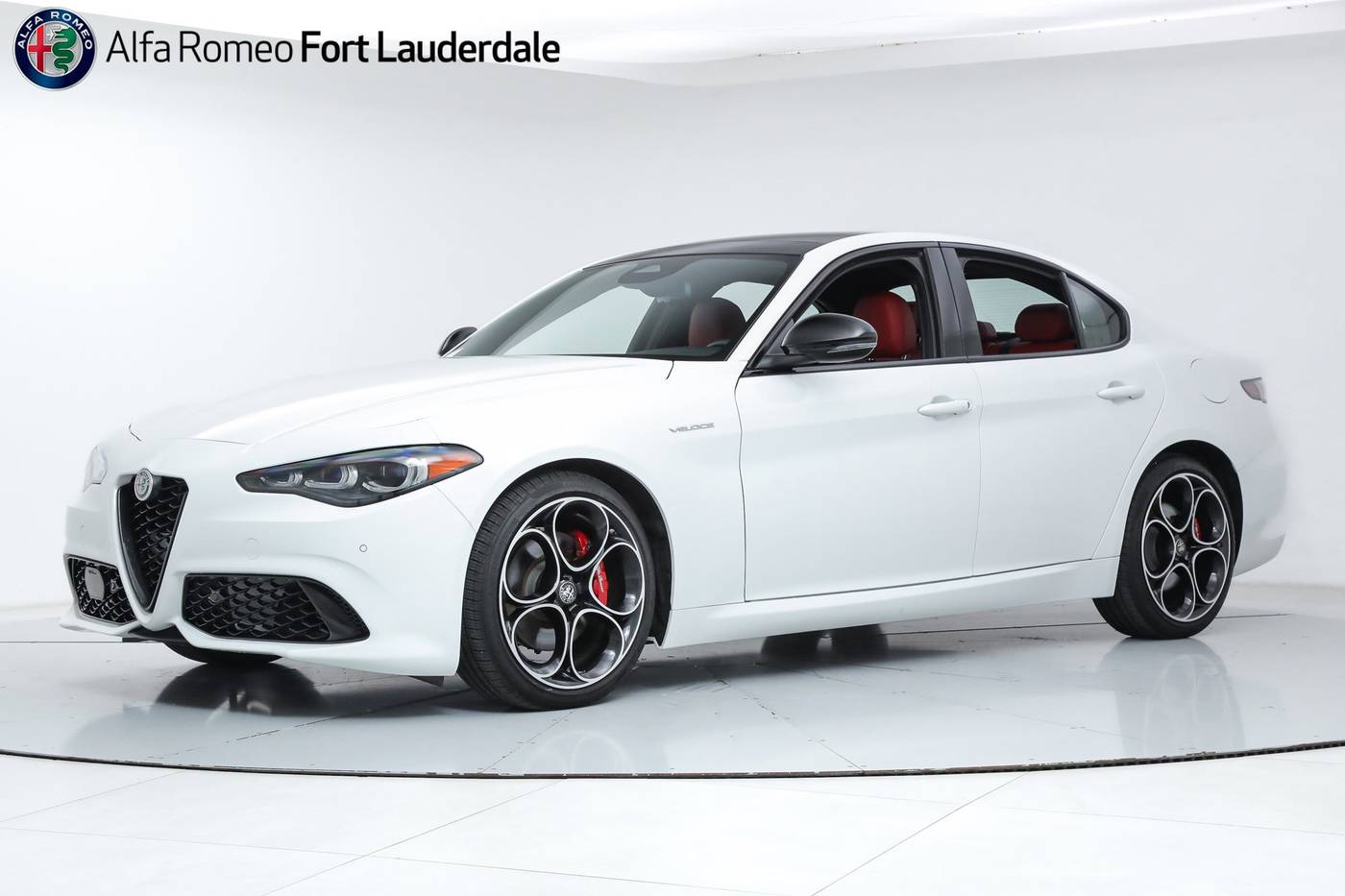 2025 Alfa Romeo Giulia Standard — Sedan — 14 mi — Fort Lauderdale, FL