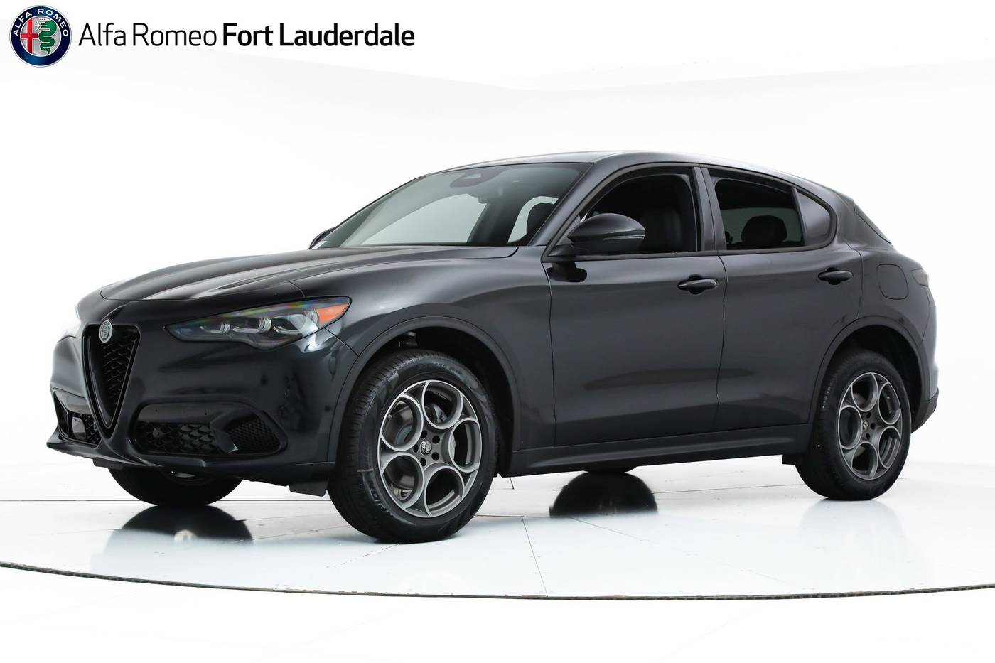 2025 Alfa Romeo Stelvio Sprint — SUV — 16 mi — Fort Lauderdale, FL