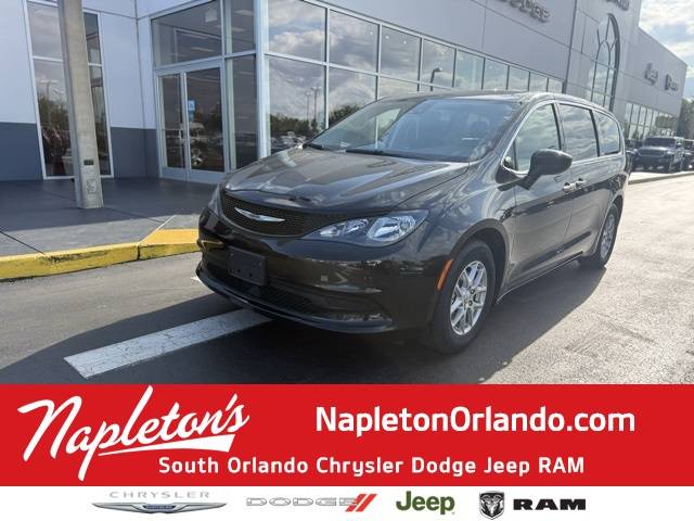 2023 Chrysler Voyager LX — Minivan — 55,487 mi — Kissimmee, FL