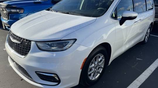 2023 Chrysler Pacifica Touring L — Minivan — 60,341 mi — Kissimmee, FL