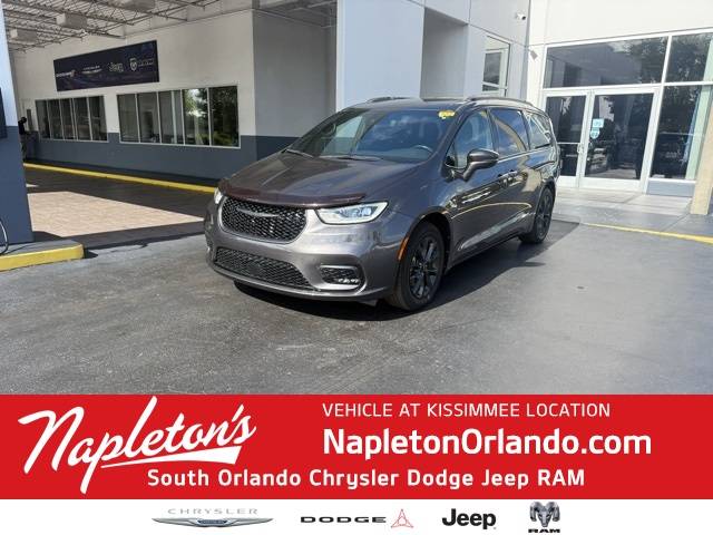2021 Chrysler Pacifica Touring — Minivan — 75,631 mi — Kissimmee, FL