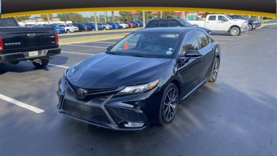 2022 Toyota Camry SE — Sedan — 60,447 mi — Kissimmee, FL