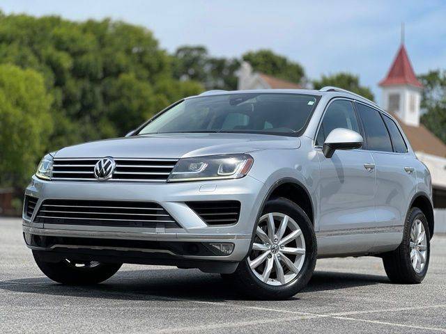 2016 Volkswagen Touareg V6 Lux