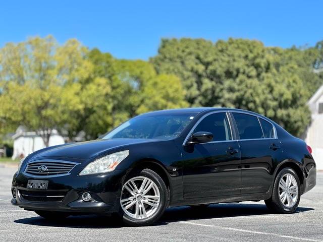 2015 INFINITI Q40 Standard — Sedan — 114,585 mi — Greensboro, NC