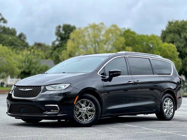 2021 Chrysler Pacifica Touring L — Minivan — 108,158 mi — Greensboro, NC