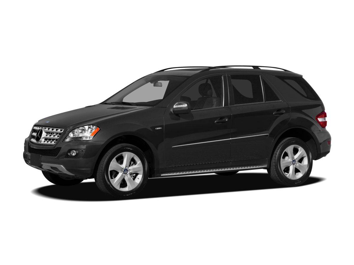 2009 Mercedes-Benz M-Class ML 320 — SUV — 140,074 mi — New York, NY