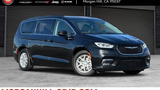 2022 Chrysler Pacifica Touring L — Minivan — 80,310 mi — Morgan Hill, CA