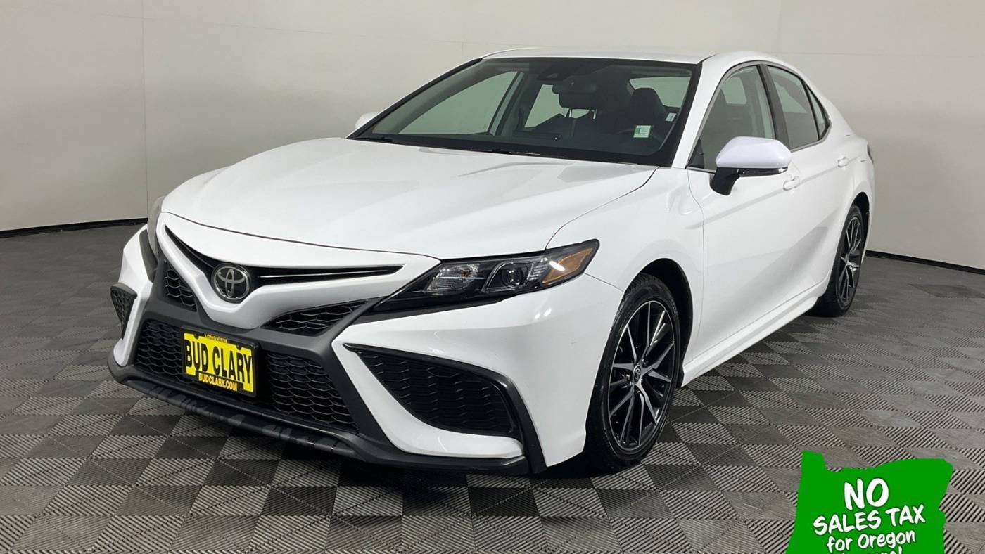 2023 Toyota Camry SE Nightshade — Sedan — 57,483 mi — Longview, WA