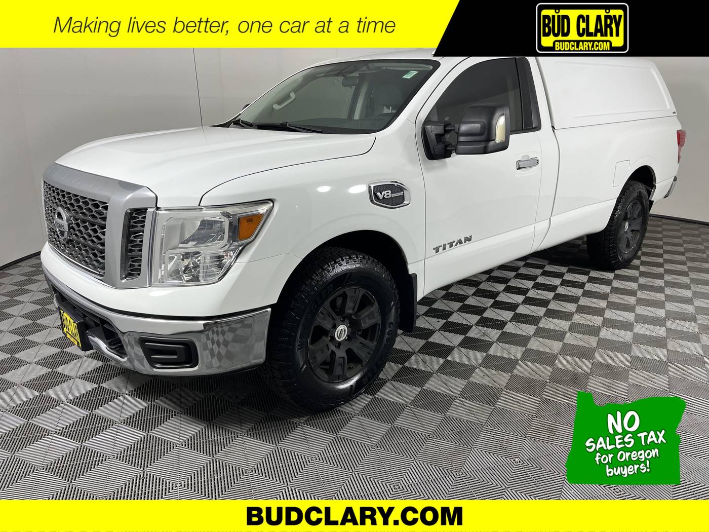 2017 Nissan Titan SV — Pickup Truck — 38,045 mi — Longview, WA