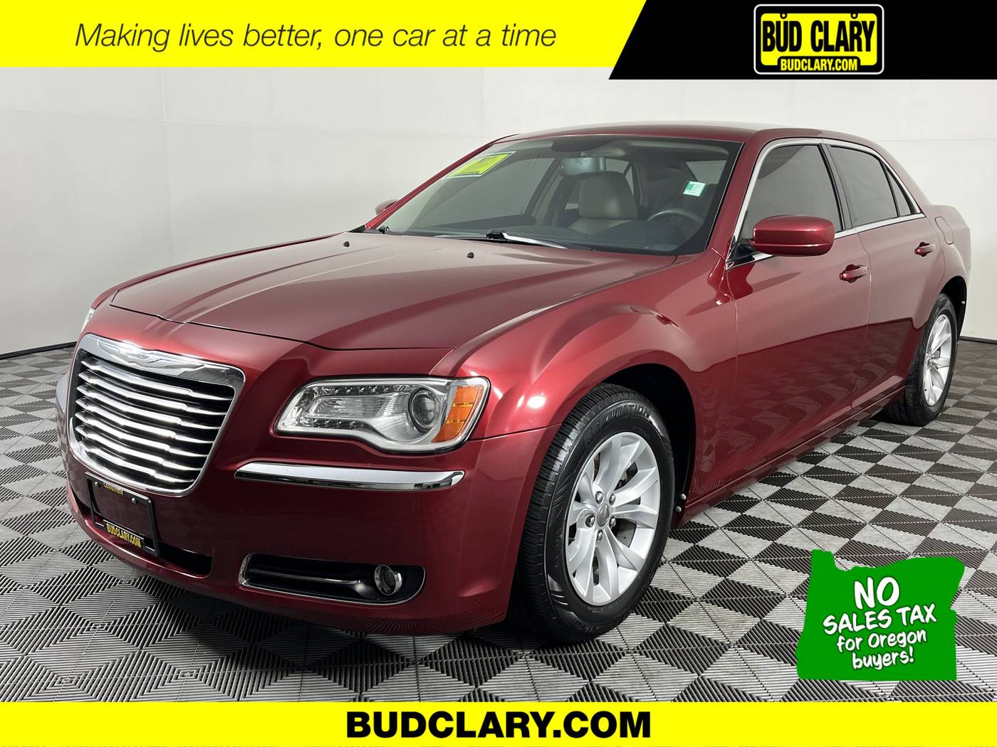 2013 Chrysler 300 Base — Sedan — 62,976 mi — Longview, WA