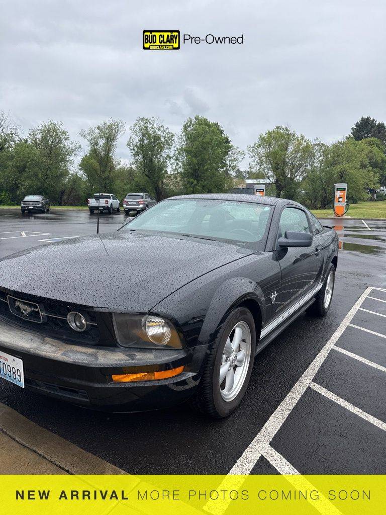 2009 Ford Mustang Base