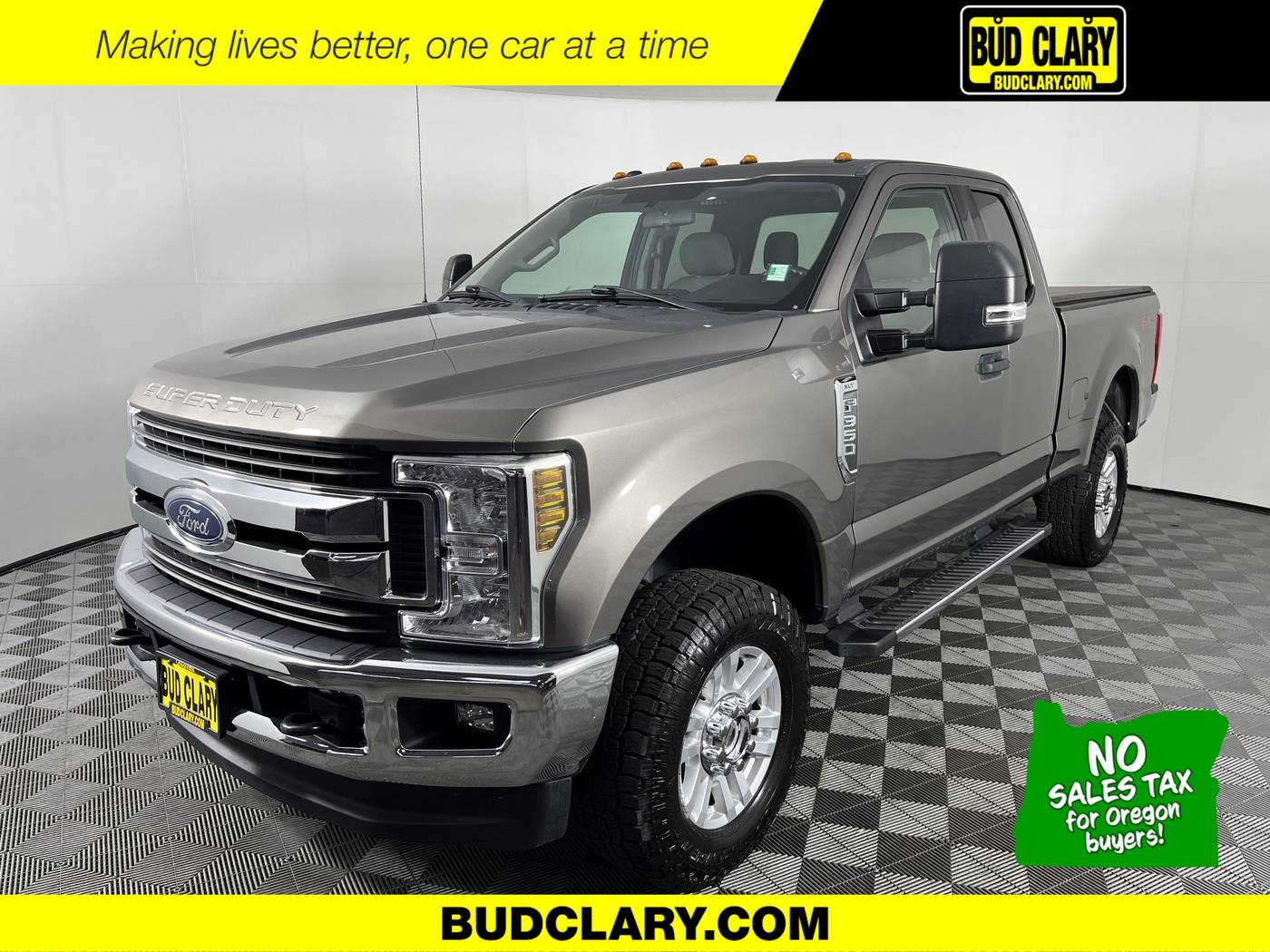2019 Ford Super Duty F-350 XLT — Pickup Truck — 51,450 mi — Longview, WA