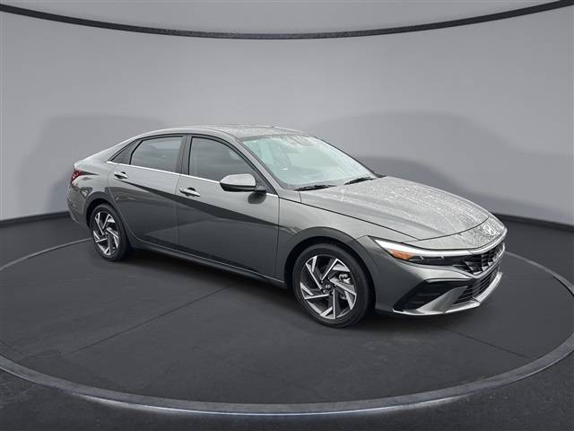 2024 Hyundai Elantra SEL — Sedan — 6,420 mi — Wake Forest, NC