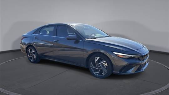 2024 Hyundai Elantra SEL — Sedan — 8,472 mi — Wake Forest, NC