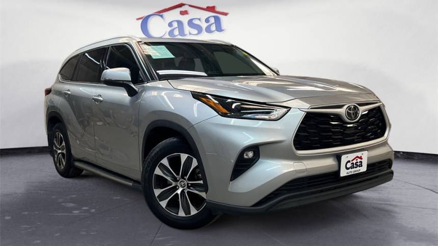 2022 Toyota Highlander XLE — SUV — 41,572 mi — El Paso, TX
