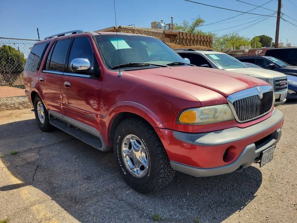 1999 Lincoln Navigator Standard — SUV — 137,850 mi — El Paso, TX