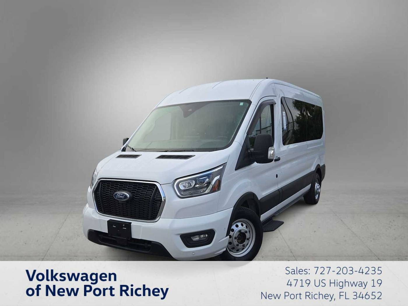 2023 Ford Transit Passenger Wagon T-350 XLT — Passenger Van — 15,233 mi — New Port Richey, FL