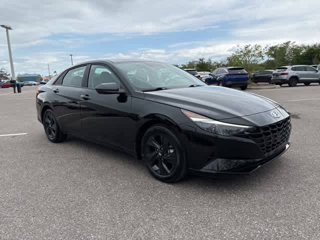 2023 Hyundai Elantra SEL — Sedan — 7,136 mi — New Port Richey, FL