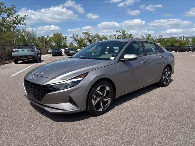 2023 Hyundai Elantra SEL — Sedan — 30,247 mi — New Port Richey, FL