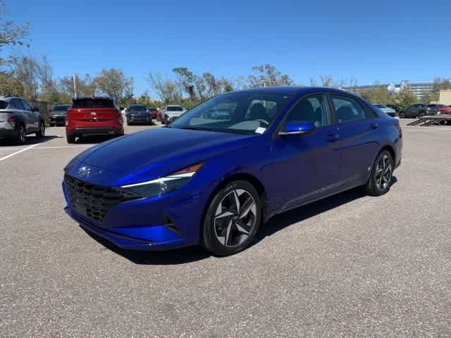 2023 Hyundai Elantra SEL — Sedan — 5,840 mi — New Port Richey, FL