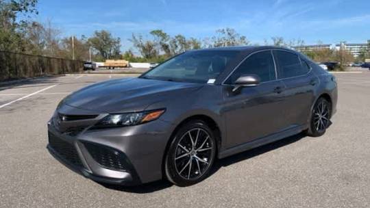 2022 Toyota Camry SE — Sedan — 16,375 mi — New Port Richey, FL