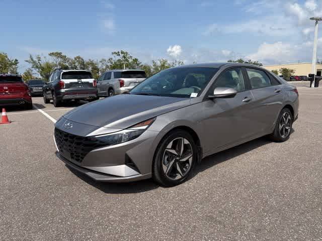 2023 Hyundai Elantra SEL — Sedan — 1,805 mi — New Port Richey, FL