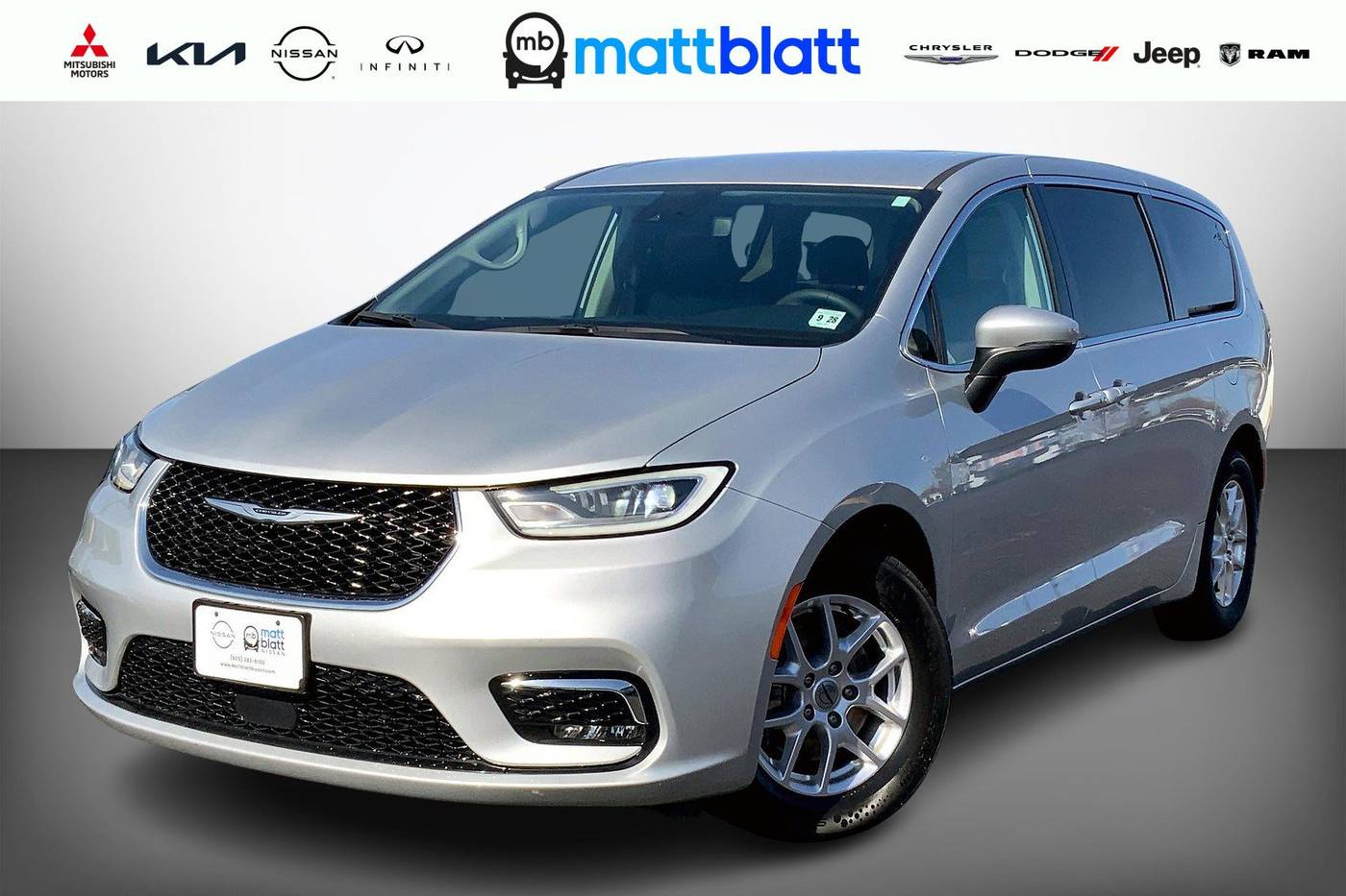 2023 Chrysler Pacifica Touring L — Minivan — 59,832 mi — Egg Harbor Township, NJ