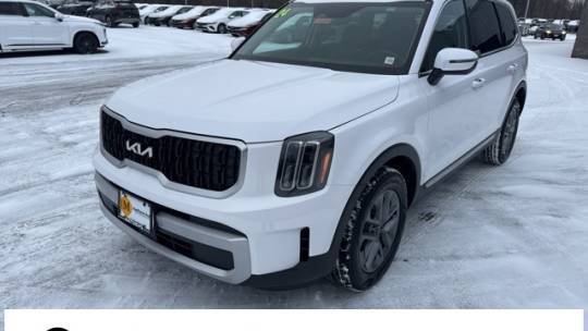 2024 Kia Telluride LX — SUV — 9,936 mi — rochester, NY