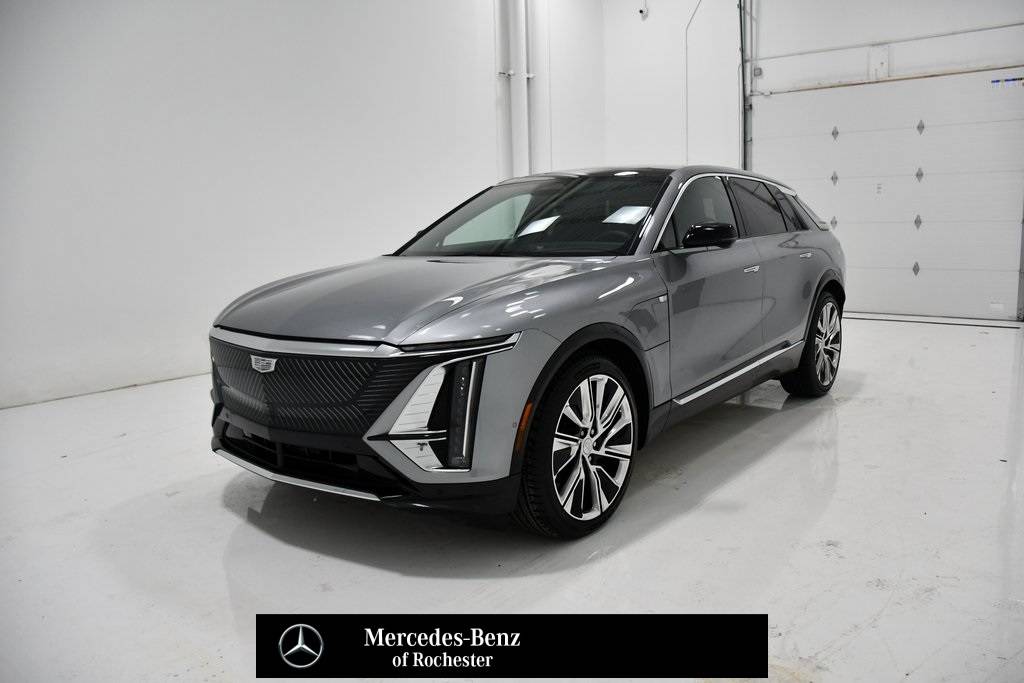 2024 Cadillac LYRIQ Luxury — SUV — 10,613 mi — Rochester, MN