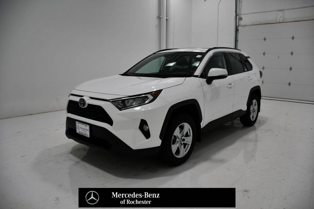 2020 Toyota RAV4 XLE — SUV — 23,571 mi — Rochester, MN