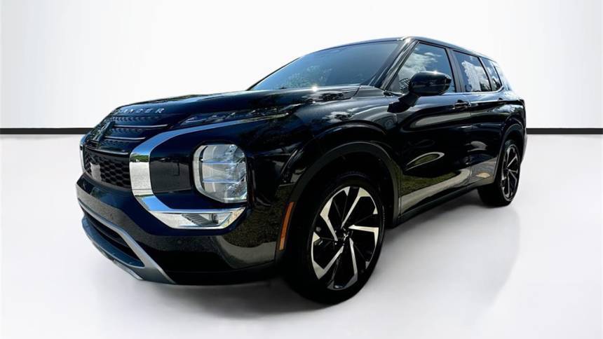 2024 Mitsubishi Outlander SE — SUV — 5,155 mi — West Palm Beach, FL