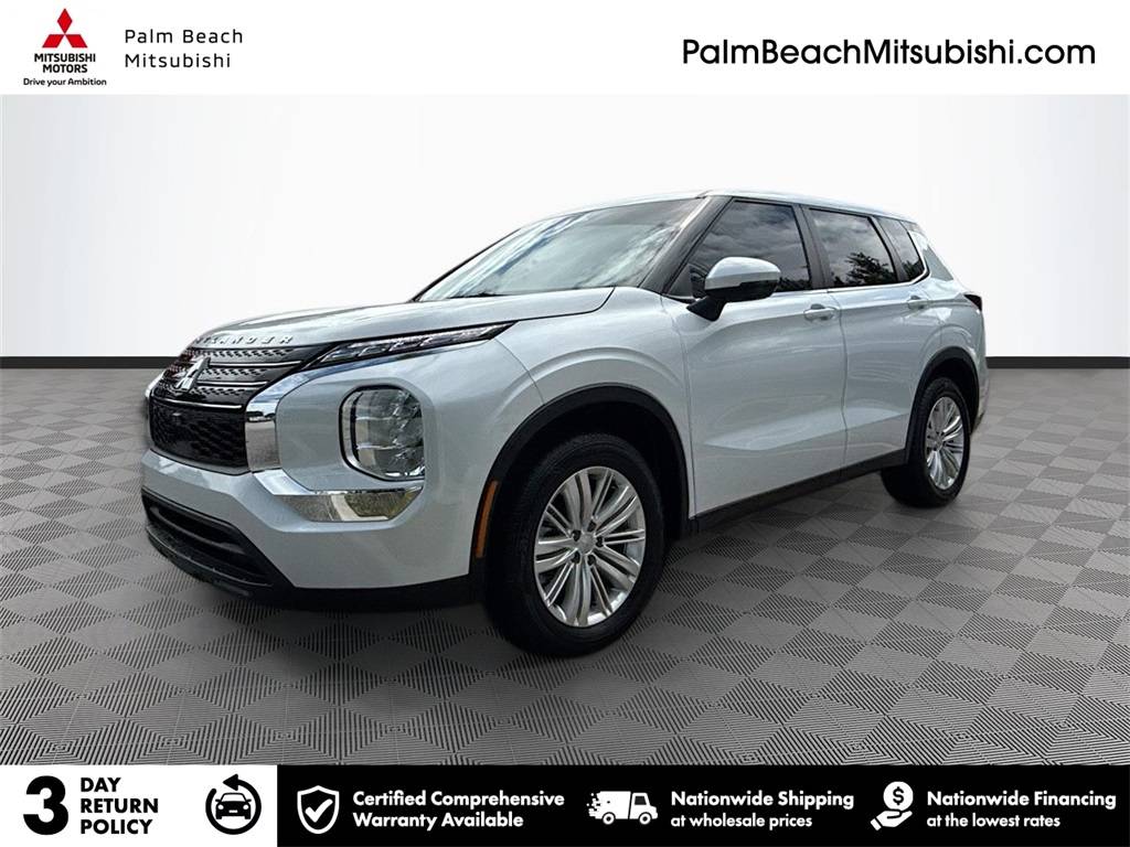 2024 Mitsubishi Outlander ES — SUV — 4,895 mi — West Palm Beach, FL