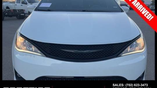 2018 Chrysler Pacifica Touring Plus — Minivan — 75,214 mi — Las Vegas, NV