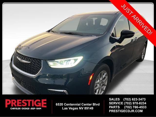 2024 Chrysler Pacifica Touring L — Minivan — 24,798 mi — Las Vegas, NV