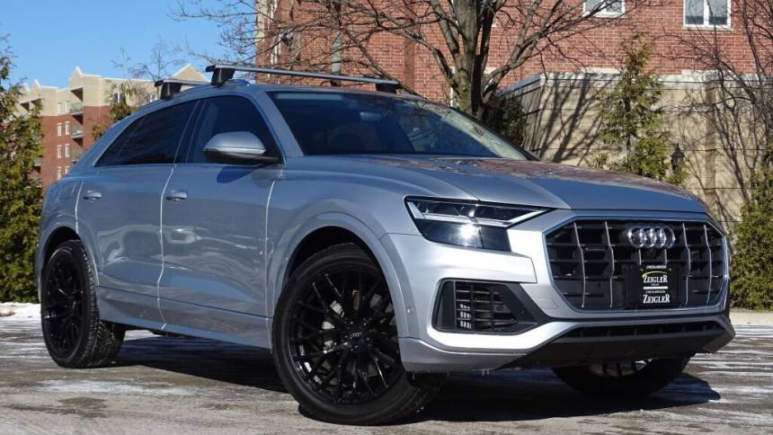 2022 Audi Q8 Premium — SUV — 21,579 mi — Lincolnwood, IL