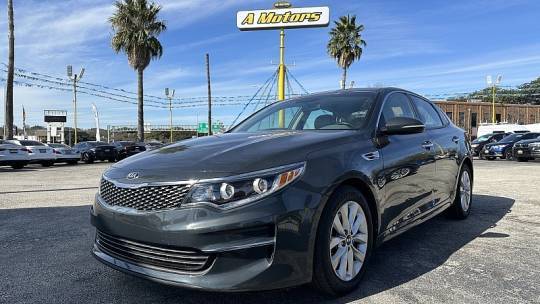 2016 Kia Optima EX — Sedan — 95,806 mi — San Antonio, TX