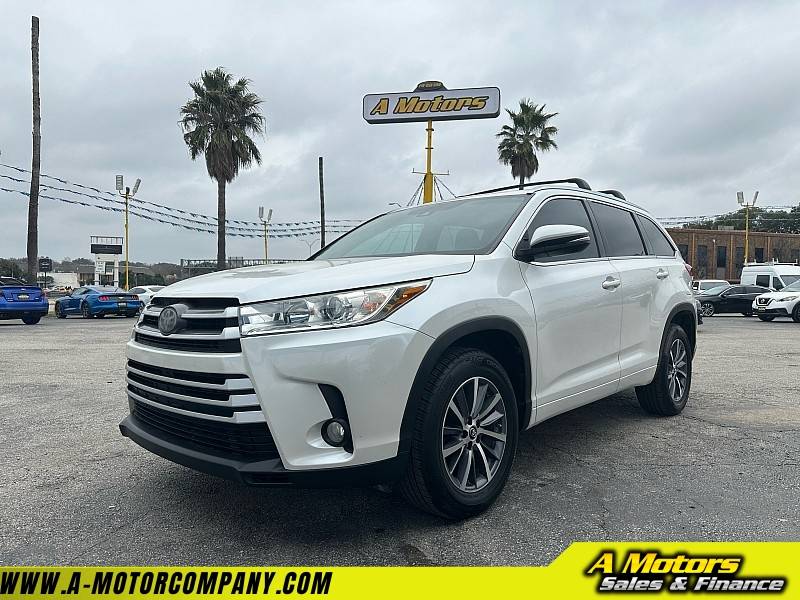 2018 Toyota Highlander XLE — SUV — 93,166 mi — San Antonio, TX