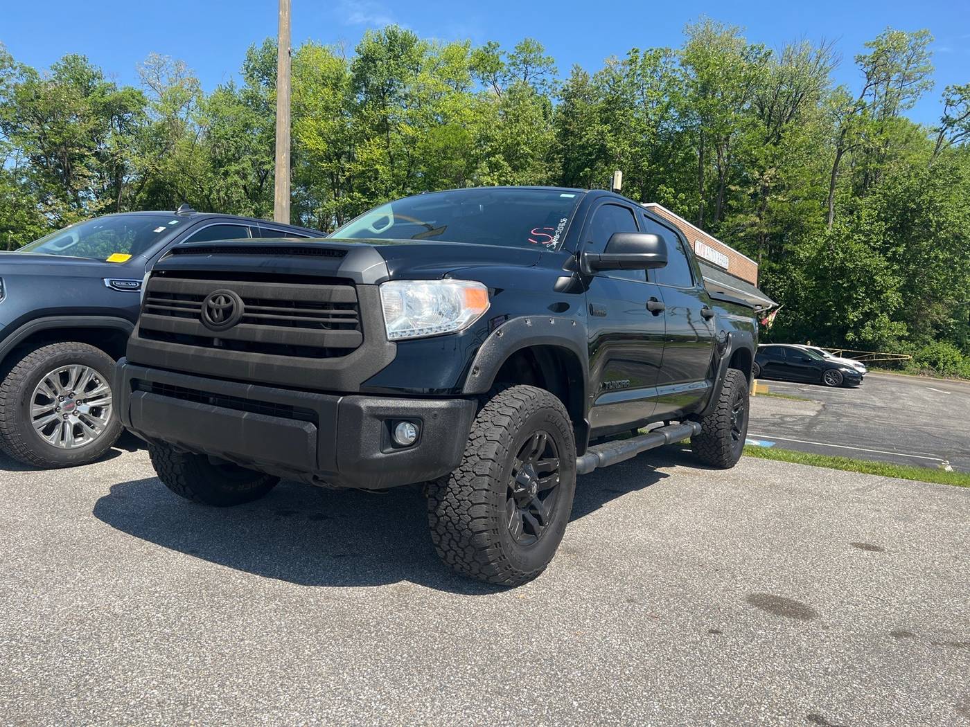 2017 Toyota Tundra SR5 — Pickup Truck — 75,140 mi — Eldersburg, MD