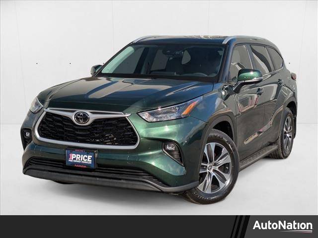 2024 Toyota Highlander XLE — SUV — 11,715 mi — San Antonio, TX