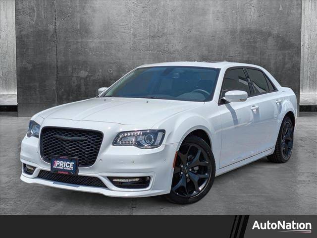 2023 Chrysler 300 Touring L — Sedan — 17,273 mi — San Antonio, TX